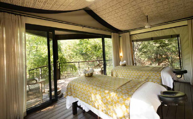 Victoria Falls Safari lodge Spa