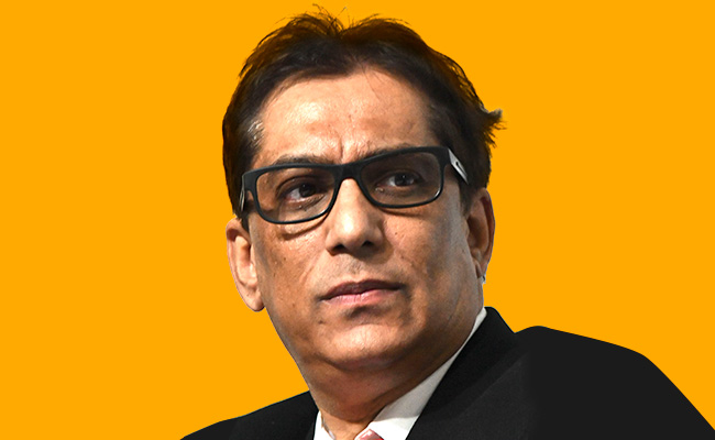 Iqbal Survé