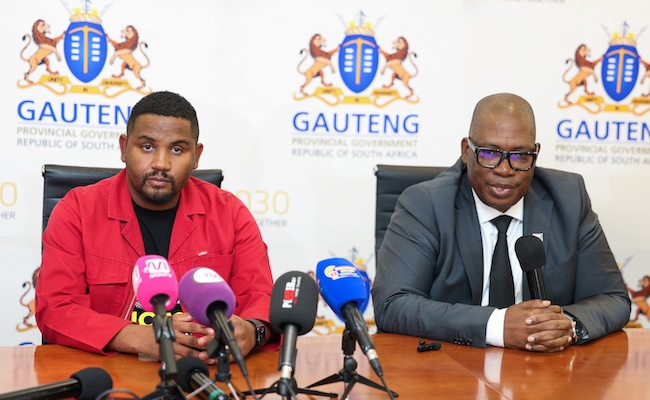 Nkululeko Dunga, the new Gauteng MEC for finance, and Gauteng Premier Panyaza Lesufi at Dunga's swearing-in cerremony on April 2. (Photo by Gallo Images/Luba Lesolle)