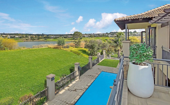 Eagle Canyon, where a house is on sale for R17m. (Seeff)