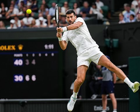 Novak Djokovic of Serbia returns a shot in the Gentlemen's Singles second round match against Stefanos Tsitsipas of Greece on day three of The Championships Wimbledon 2026 at All England Lawn Tennis and Croquet Club on July 01, 2026 in London, England. (Photo by Shi Tang/Getty Images)